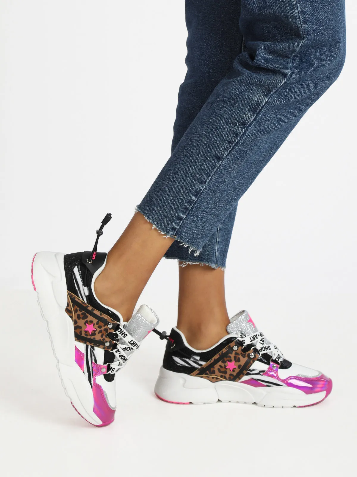 Shop Art CHUNKY VANESSA Baskets multicolores à imprimé animalier pour femme